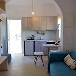 Flora's Mykonos Appartement Klouvas
