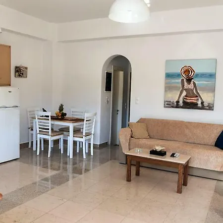 Flora's Mykonos * Klouvas