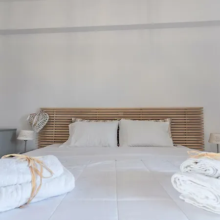 Flora's Mykonos *