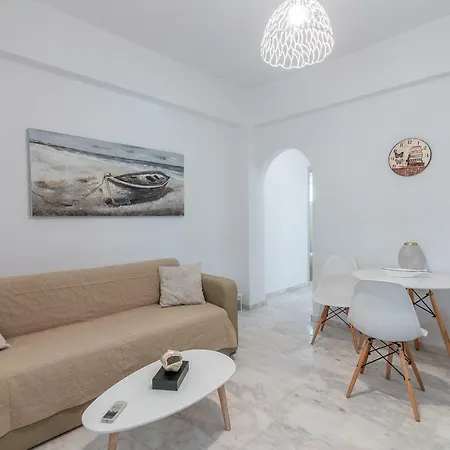 Lägenhet Flora's Mykonos Klouvas