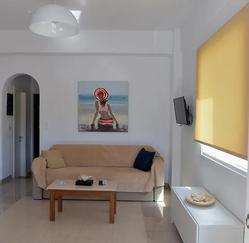 Flora's Mykonos Apartman Kluvász