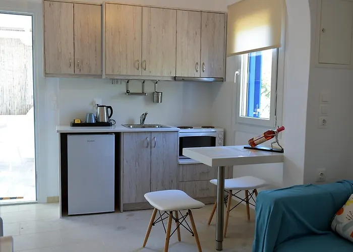 Flora's Mykonos * Κλουβάς