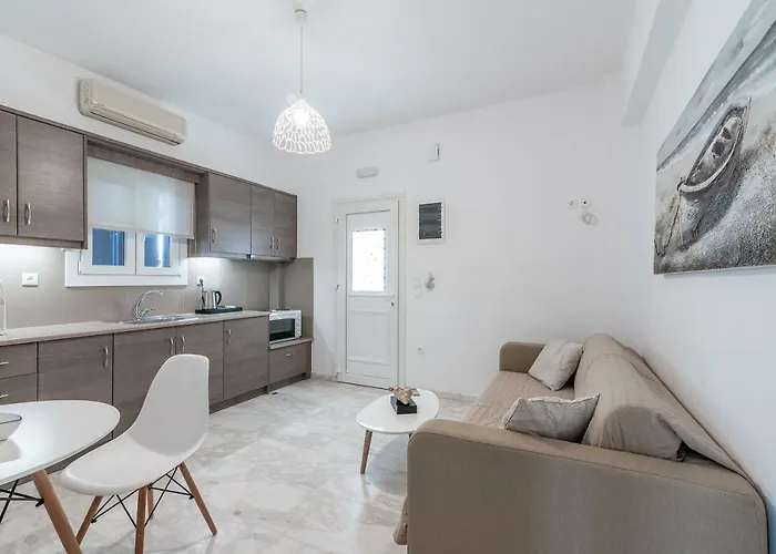 Flora's Mykonos Kluvász