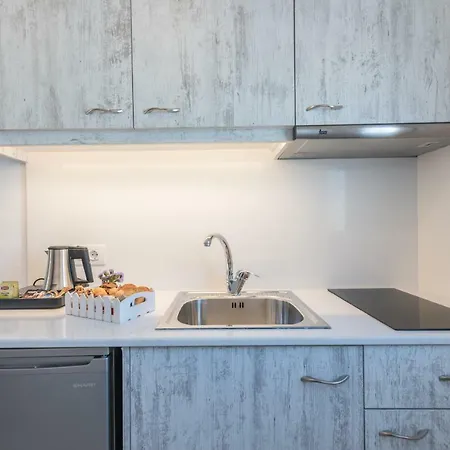 Flora's Houses Mykonos *